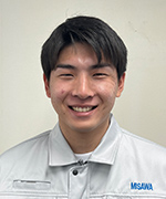 川上 裕靖